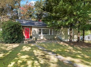 20 Mid Oaks St, Monroe, NY 10950