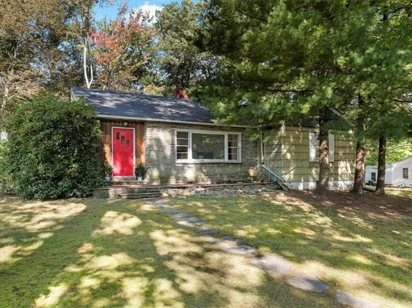 20 Midoaks Street, Monroe, NY 10950