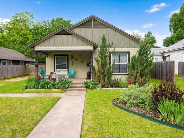 707 N Sherman St, Ennis, TX 75119