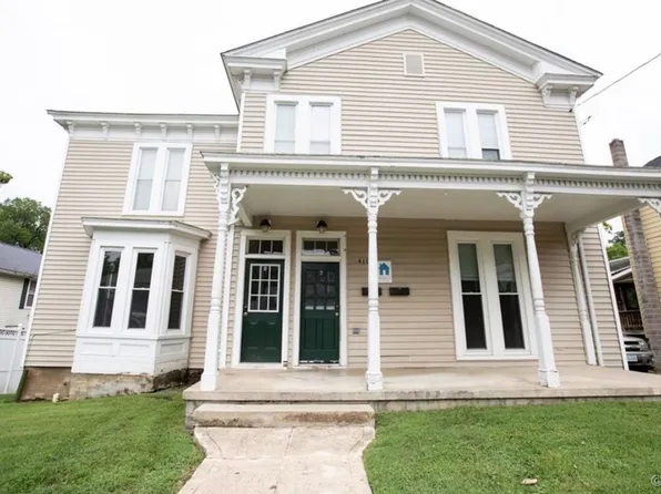405ES, 405 E 2nd St #B, Farmville, VA 23901