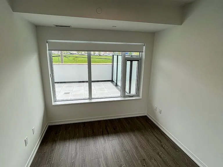 2485 Eglinton Ave W #323 — Photo 11