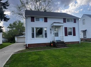 5524 Elmwood Ave, Maple Heights, OH
