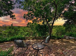 903 Redbud Trl, West Lake Hills, TX 78746