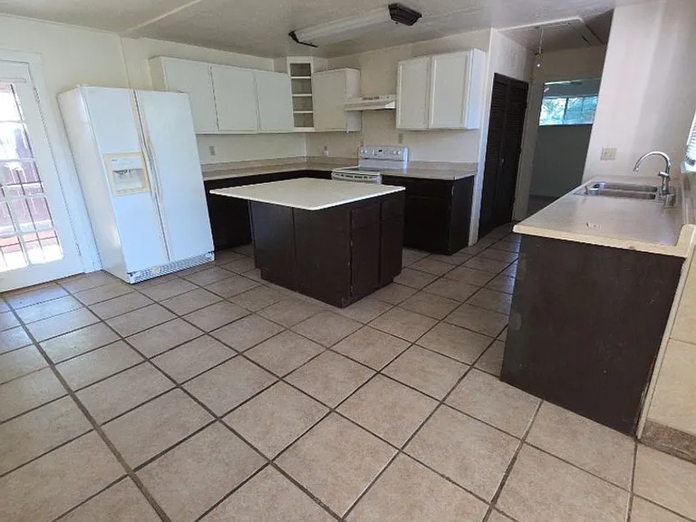 9633 Middle Creek Rd — Photo 6