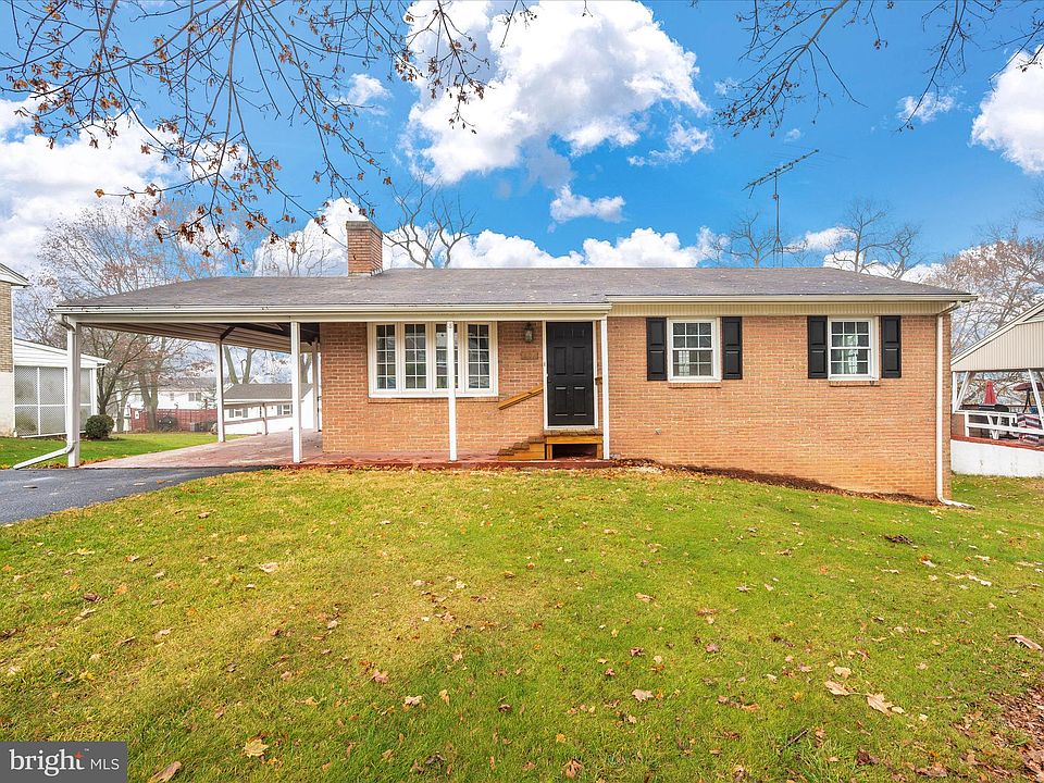 1st image of 12018 Greendale Dr