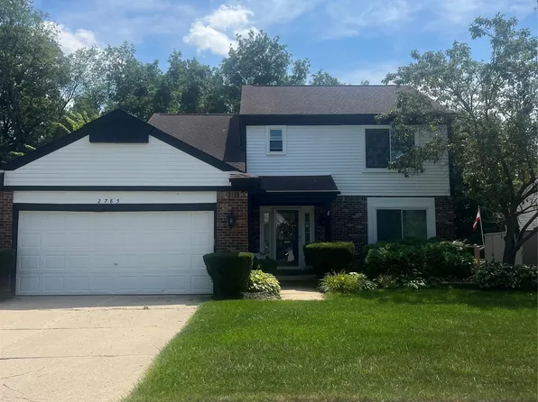 2785 Woodmont Dr E, Canton, MI 48188