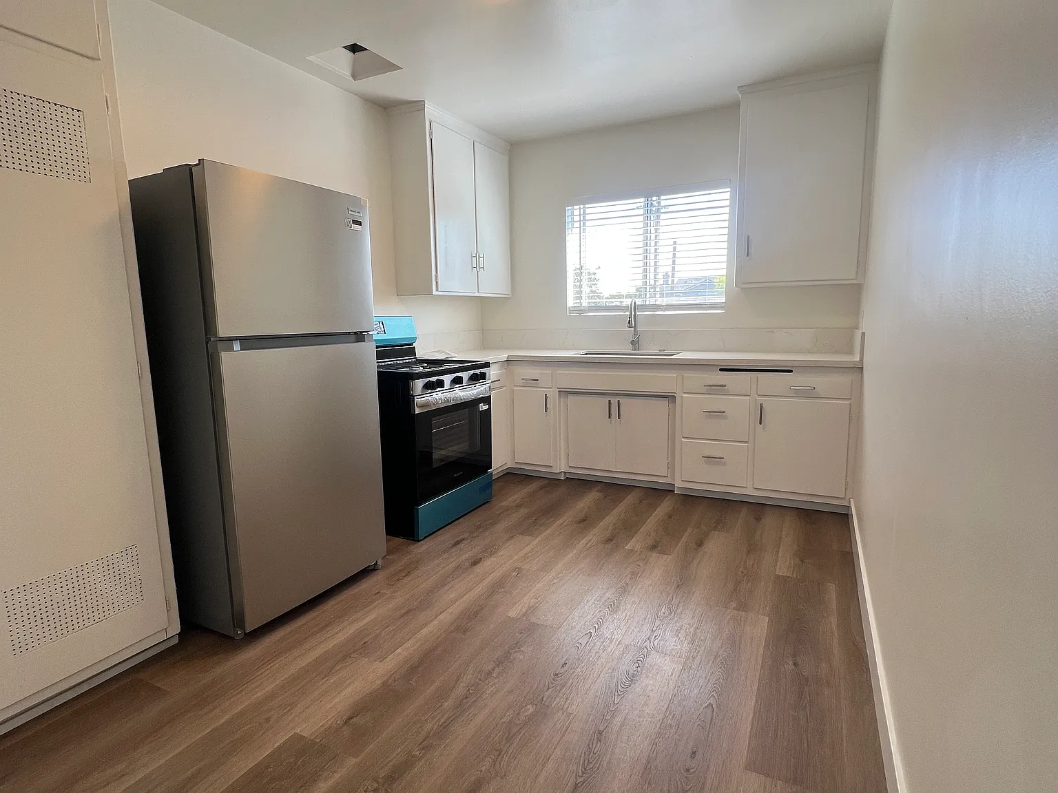 1 bed, $2,350 — Photo 3