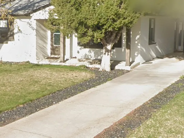 5760 Dudley St — Photo 1