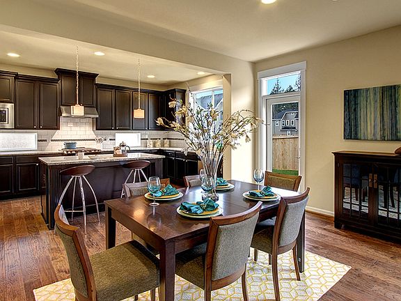 Photo is of a similar home and for illustrative purposes only.