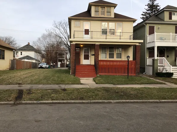 1242-1244 Wayburn St #1242, Grosse Pointe, MI 48230