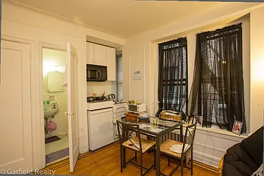 Rented by Garfield Realty 