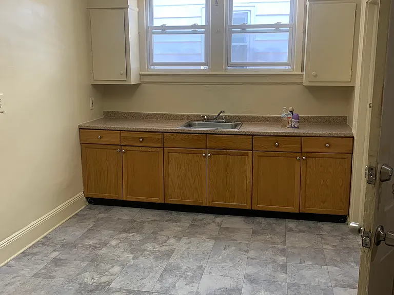 432 Scotland Rd #1 — Photo 6