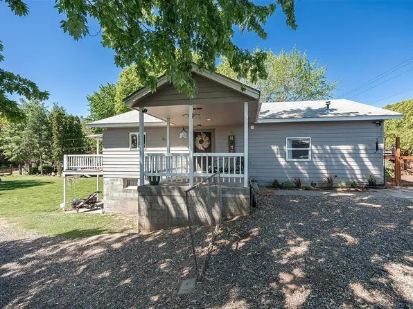 805 Babs Ave, Benton City, WA 99320