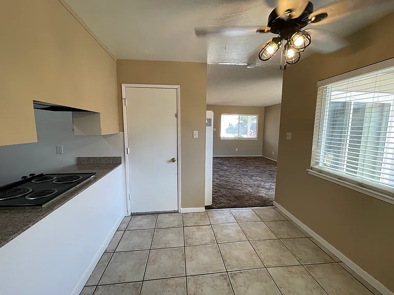 10451 Buena Plaza Cir — Photo 6