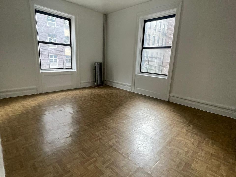1st image of 2600 Creston Ave APT 1D