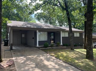 32 Park Haven Dr, Little Rock, AR 72205