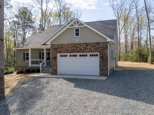 20266 Sparta Rd, Milford, VA 22514
