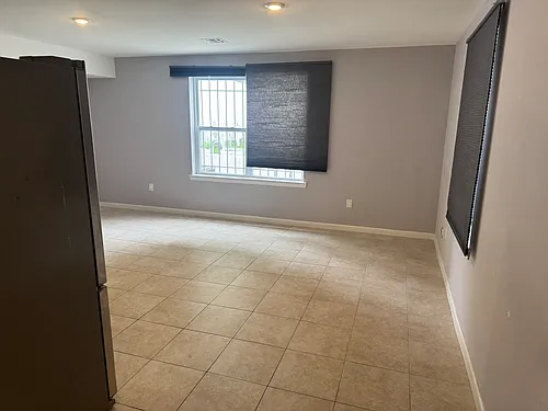 203 Schuyler Ave Photo 1