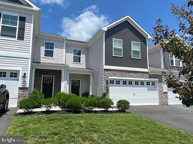 65 Morley Blvd — Photo 31