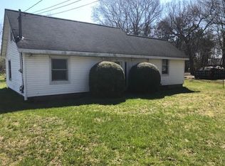 57 Lincoln Rd, Medford, NY 11763