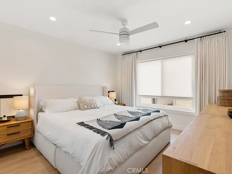 617 1/2 Acacia Ave — Photo 14