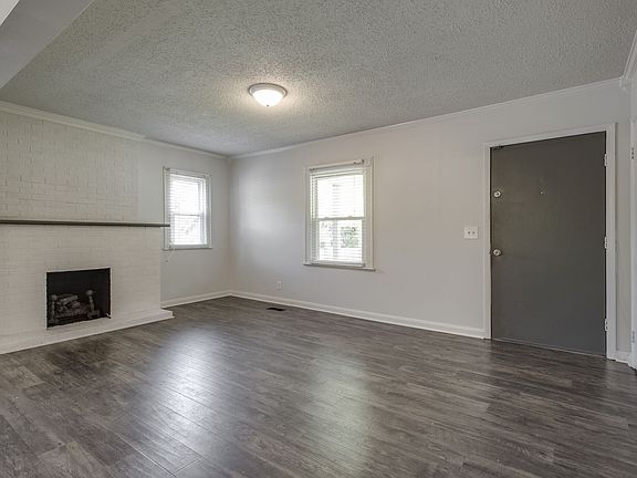 3rd image of 324 Emmitt Ave