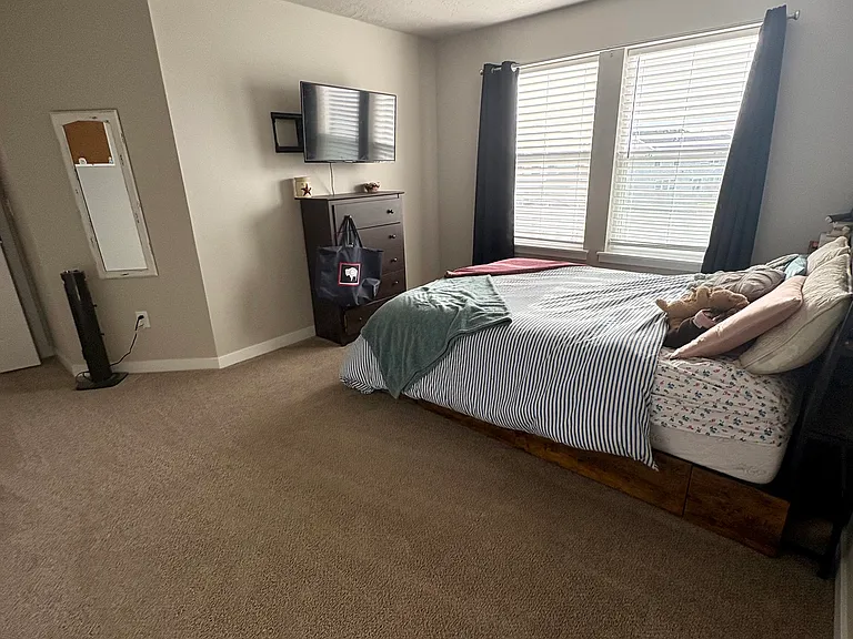 10201 Longtail Dr — Photo 3