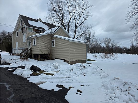 4th image of 6705 E Townline Rd