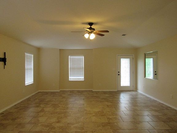 3rd image of 681 Hanley Downs Dr