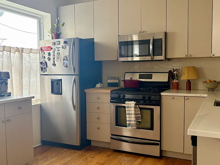 2040 N Spaulding Ave #1S — Photo 12