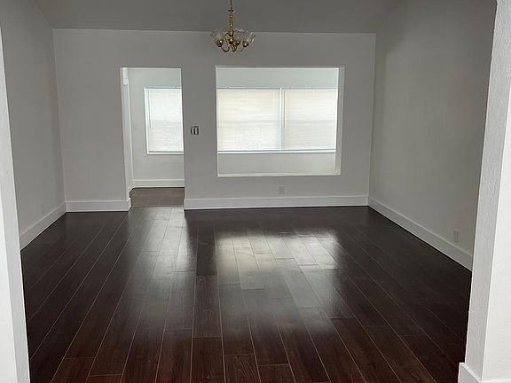 4th image of 1820 Dewey St APT 1