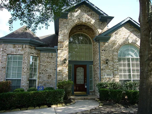 2523 Meadow Tree Ln, Spring, TX 77388