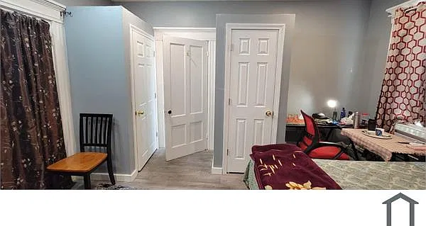 4 bed, $1,040 — Photo 1