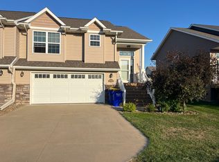 1782 Jonathan St, North Liberty, IA 52317