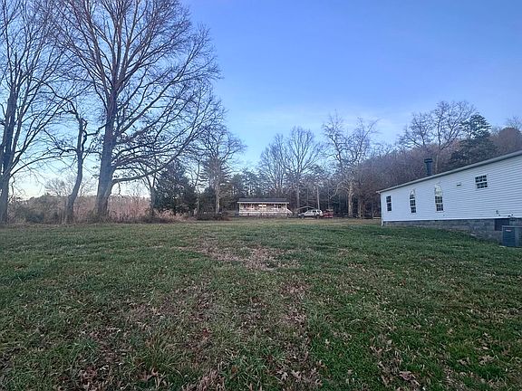 4th image of 58 Pendleton Branch Rd