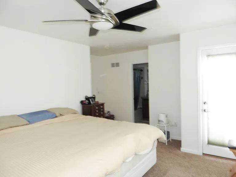 2968 N Xenia St — Photo 11