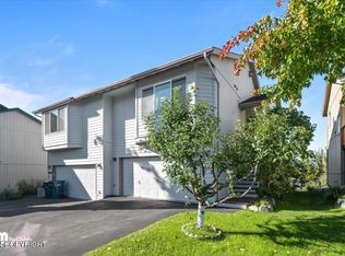 10406 Ridge Park Dr, Anchorage, AK 99507