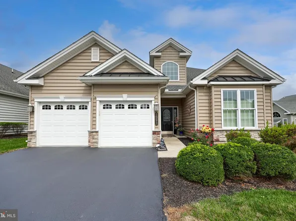 1393 James Way, Mount Joy, PA 17552