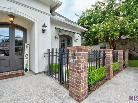 5th image of 37475 Amalfi Dr