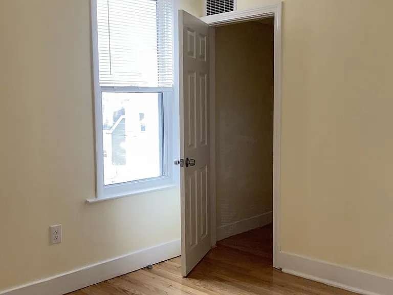 8 Wilson St #2 — Photo 8