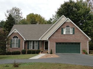 3925 Shipley Rd, Cookeville, TN 38501