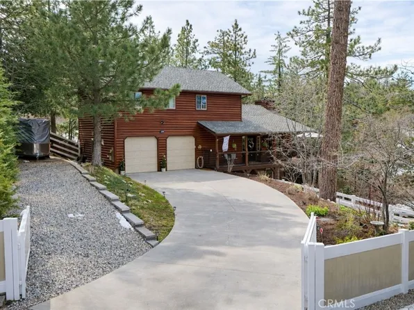 32425 Snowshoe Ln, Running Springs, CA 92382