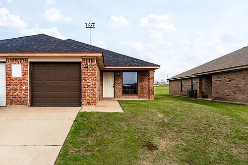 3606 Dustin Ct Photo 1