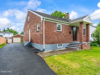 5 Brigadier Street, Colonie, NY, 12205