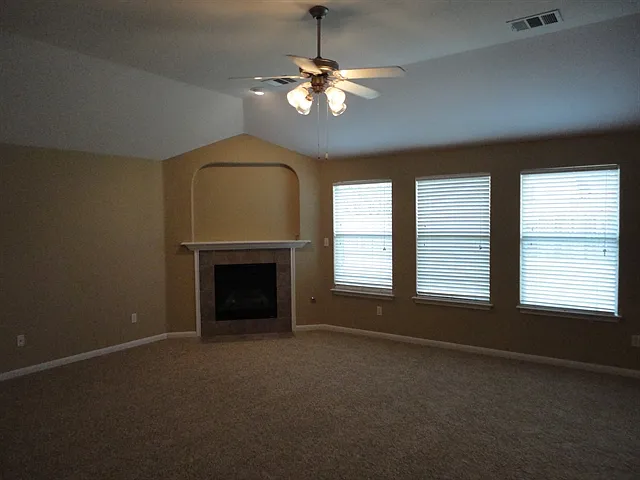 4118 Hidden View Ct — Photo 8