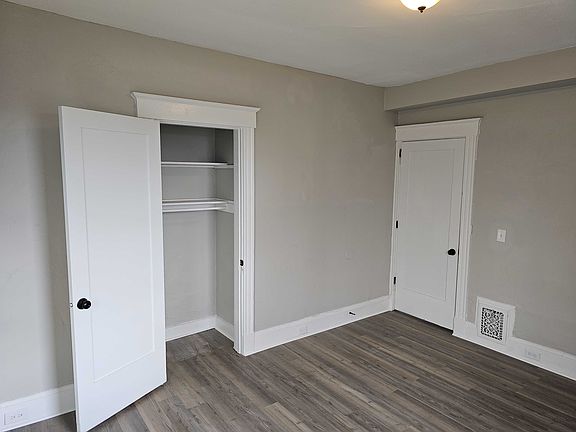 4th image of 1560 Dixmont Ave #1
