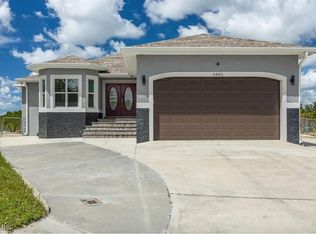 4885 E Riverside Dr, Fort Myers, FL 33905