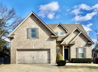 2828 Maylon Dr, Murfreesboro, TN 37128