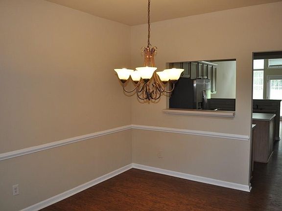 5th image of 2727 Pierce Brennen Ct