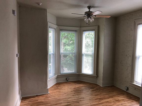 3rd image of 213 S 7th St APT 3